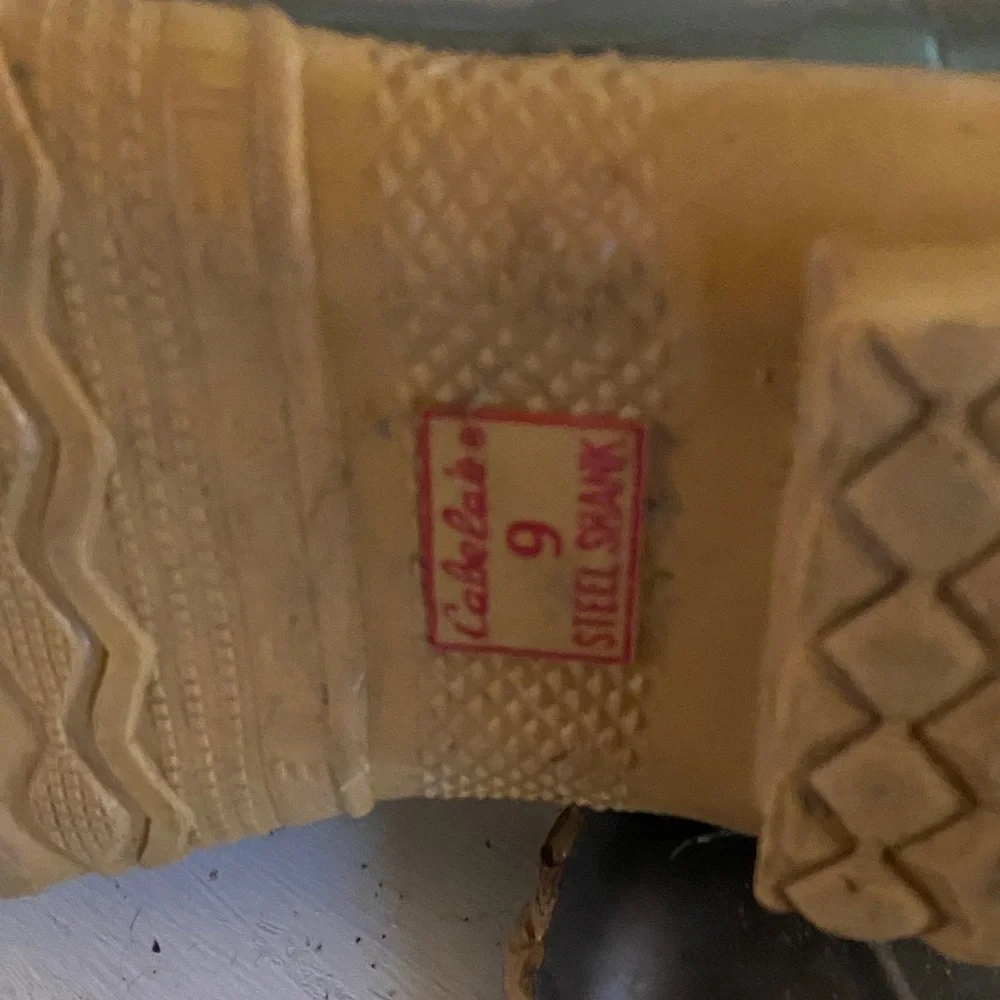 Cabela’s Women’s Brown Duck Boots - Picture 5 of 5